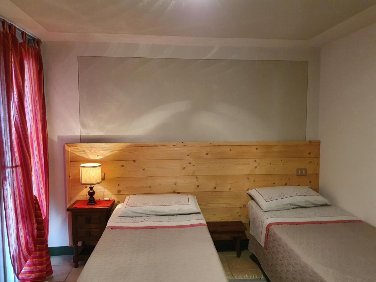 B&B Il Pettirosso Malonno 외부 사진
